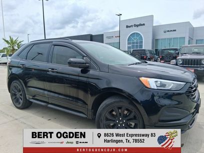 Used 2022 Ford Edge SE w/ Black Appearance Package