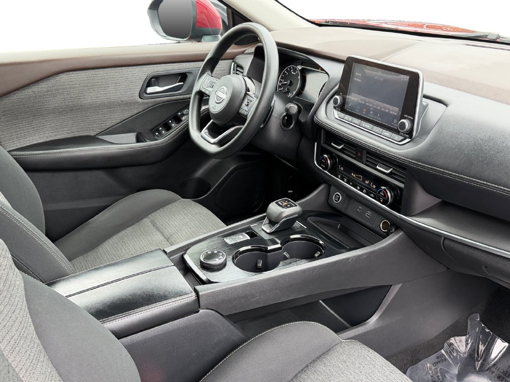 Used 2023 Nissan Rogue SV AWD/4WD image 7