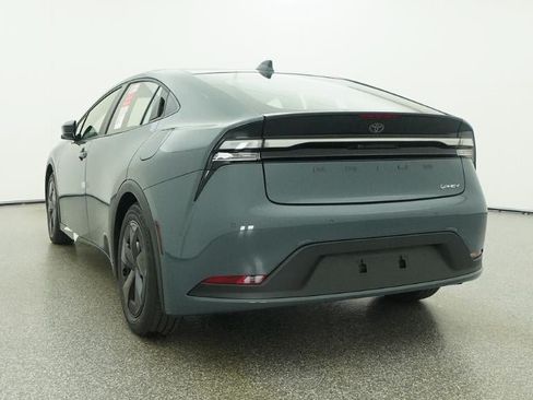 New 2026 Toyota Prius Plug-In Hybrid FWD image 43