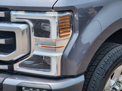 Used 2021 Ford F250 Platinum w/ FX4 Off-Road Package AWD/4WD image 7