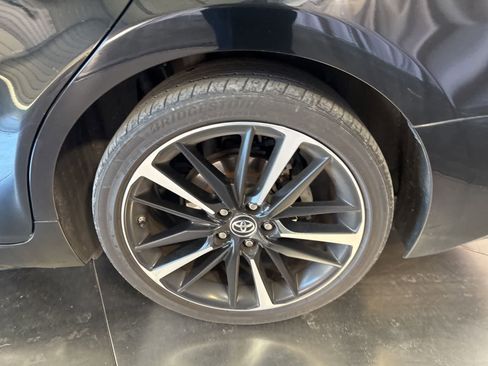 Used 2019 Toyota Camry XSE w/ Carpet Mat Package FWD image 8