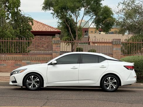 Used 2021 Nissan Sentra SV FWD image 3