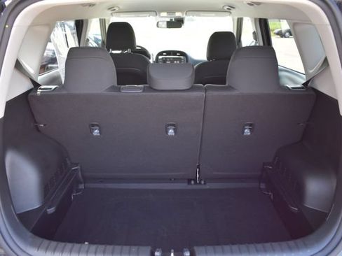 Used 2025 Kia Soul LX FWD image 31