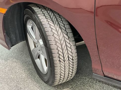 Used 2018 Honda Odyssey EX image 31