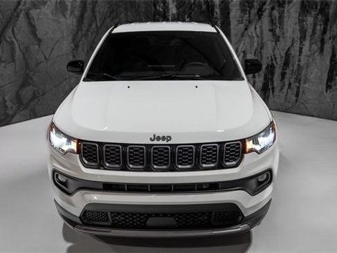 New 2026 Jeep Compass Latitude image 15