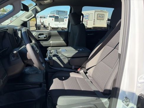 New 2026 GMC Sierra 3500 Pro w/ Convenience Package image 10