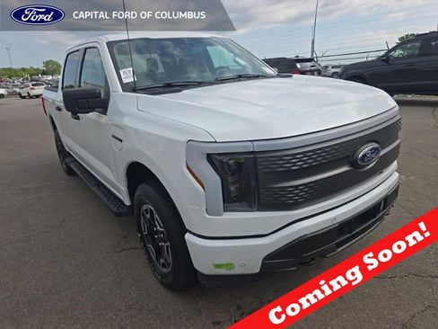Used 2023 Ford F150 Lightning XLT AWD/4WD image 1