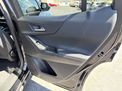 Used 2026 Chevrolet Equinox LT image 13
