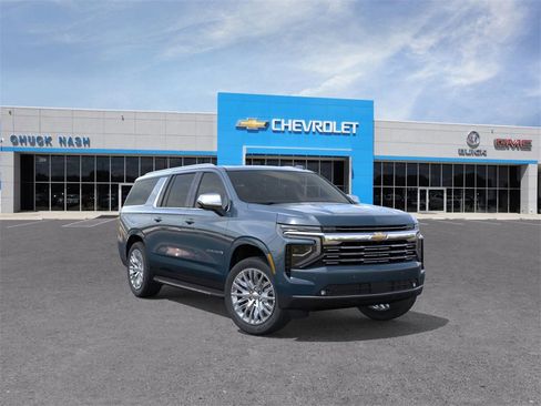 New 2026 Chevrolet Suburban Premier image 25
