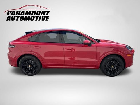 Used 2024 Porsche Cayenne Coupe AWD/4WD image 8