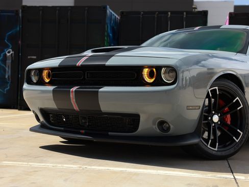 Used 2022 Dodge Challenger R/T w/ Plus Package RWD image 33