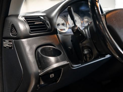 Used 2001 Mercedes-Benz ML 55 AMG 4MATIC image 26