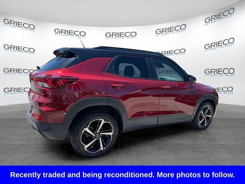Used 2023 Chevrolet TrailBlazer RS w/ Technology Package FWD image 7