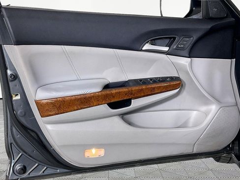 Used 2012 Honda Accord EX-L image 22