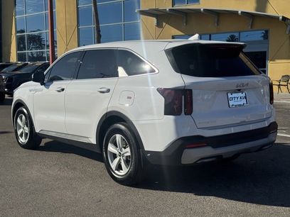 Used 2025 Kia Sorento LX