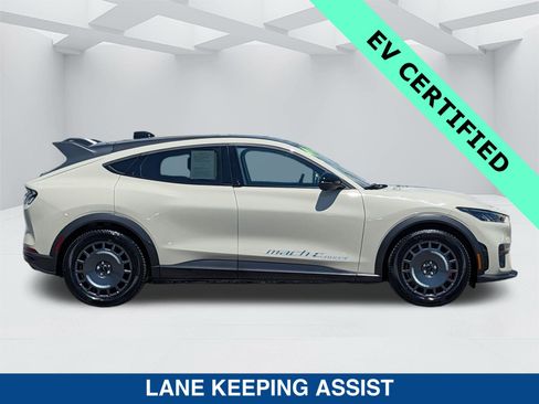 Certified 2025 Ford Mustang Mach-E GT AWD/4WD image 4