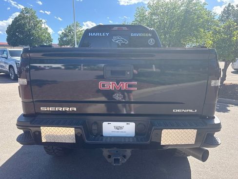 Used 2016 GMC Sierra 2500 Denali w/ Duramax Plus Package AWD/4WD image 4