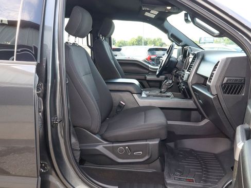 Used 2018 Ford F150 XLT w/ Equipment Group 302A Luxury AWD/4WD image 27
