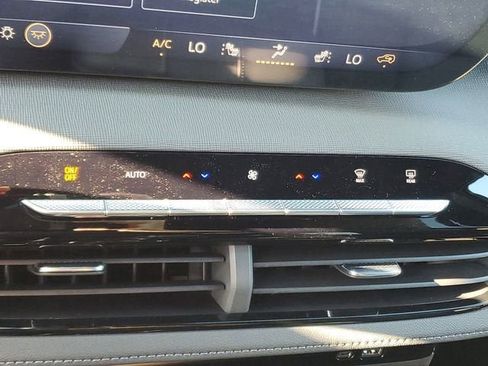 New 2026 Buick Enclave Sport Touring w/ Power Package image 23