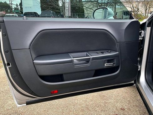 Used 2009 Dodge Challenger R/T image 22