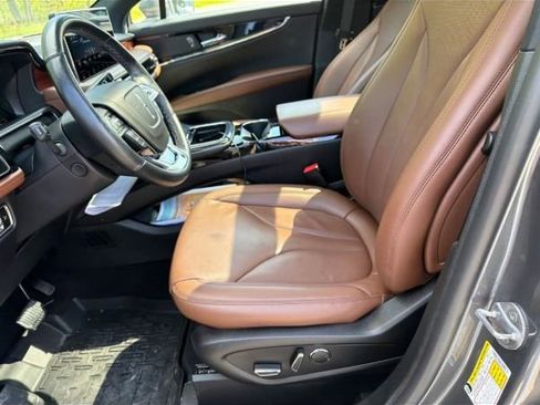 Used 2023 Lincoln Nautilus Reserve AWD/4WD image 7