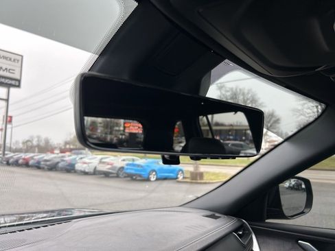 Used 2025 Jeep Grand Cherokee Limited w/ Luxury Tech Group II image 41