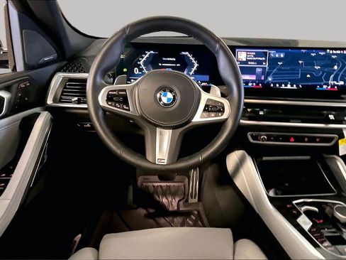 Certified 2025 BMW X6 xDrive40i w/ Climate Comfort Package AWD/4WD image 5
