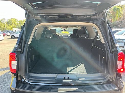 Used 2022 Ford Expedition Max XLT AWD/4WD image 25