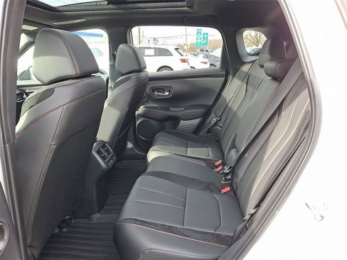 Used 2025 Acura ADX A-Spec image 10