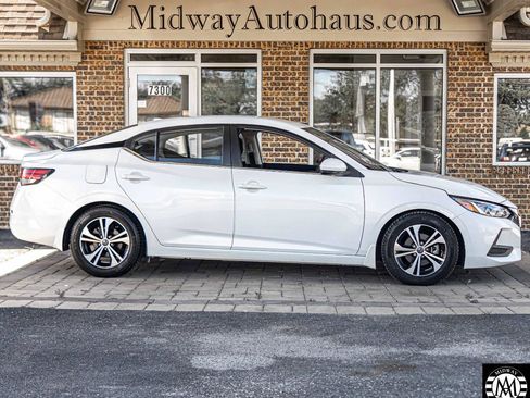 Used 2020 Nissan Sentra SV w/ Electronics Package FWD image 5