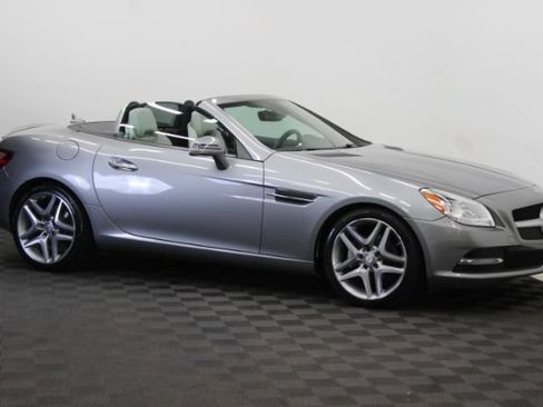 Used 2014 Mercedes-Benz SLK 250 image 1