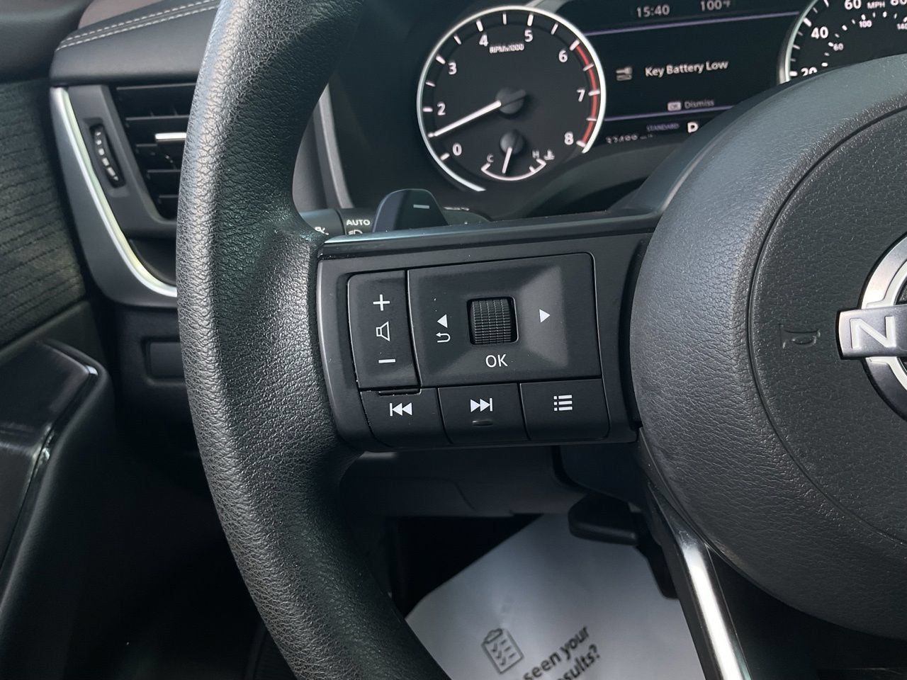 Used 2023 Nissan Rogue S FWD image 36