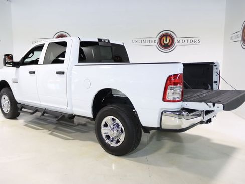Used 2024 RAM 2500 Tradesman w/ Chrome Appearance Group AWD/4WD image 30
