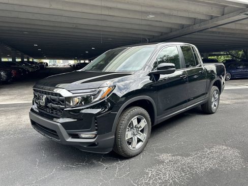 Used 2025 Honda Ridgeline RTL image 2