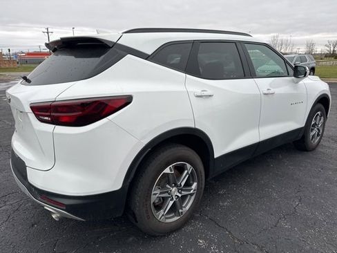 Used 2024 Chevrolet Blazer LT image 4