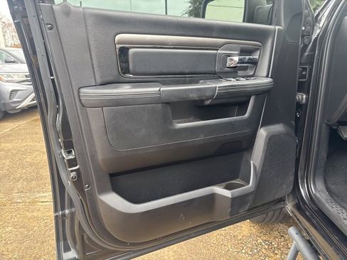 Used 2016 RAM 1500 Sport w/ Black Ram 1500 Sport Group image 18