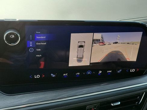 Certified 2025 Chevrolet Tahoe Z71 image 14