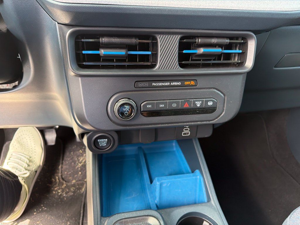 Used 2026 Ford Maverick XLT FWD image 12