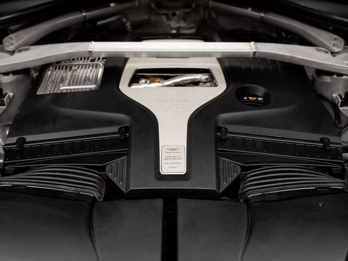Used 2024 Aston Martin DBX 707 AWD/4WD image 73