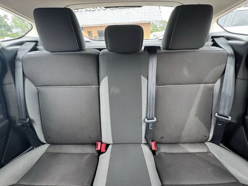 Used 2012 Ford Focus SE FWD image 27