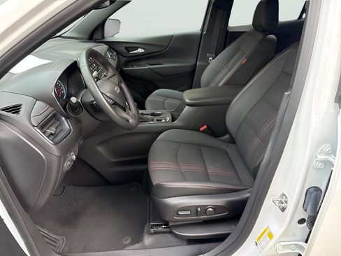 Used 2023 Chevrolet Equinox RS AWD/4WD image 17