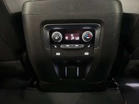 Used 2023 Chevrolet Tahoe Premier image 31