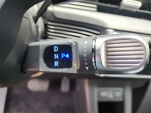 New 2025 Hyundai Ioniq 5 SEL image 25