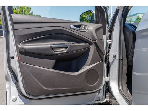 Used 2019 Ford Escape SEL AWD/4WD image 18