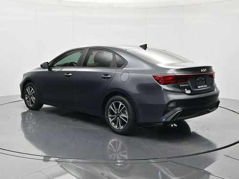 Used 2023 Kia Forte LXS FWD image 7