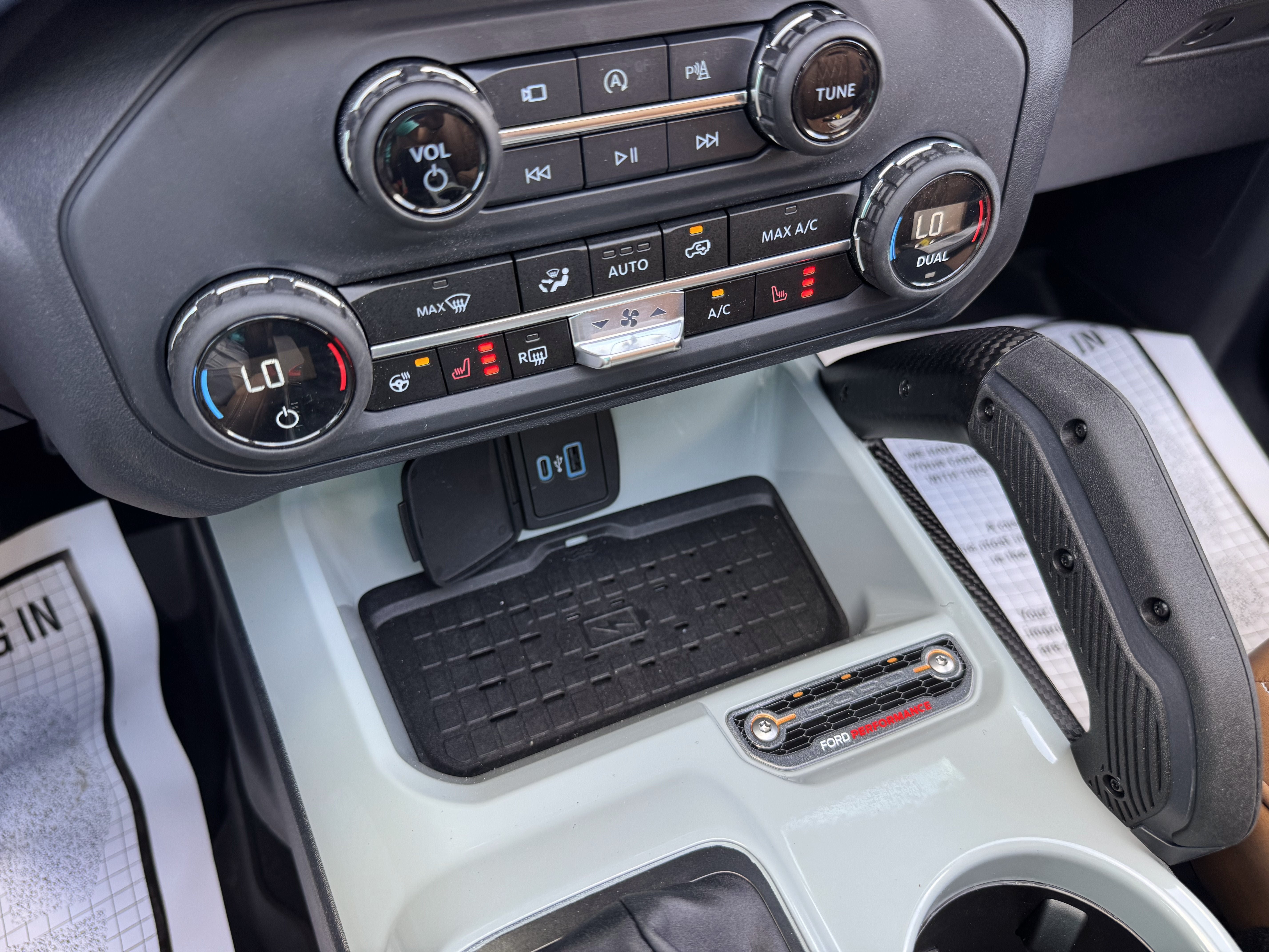 Used 2024 Ford Bronco Raptor w/ Interior Carbon Fiber Pack 6 AWD/4WD image 34