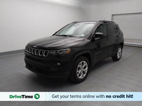 Used 2024 Jeep Compass Latitude image 1