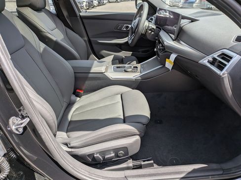New 2026 BMW 330i xDrive Sedan w/ M Sport Package image 38