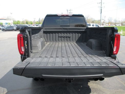 Used 2019 GMC Sierra 1500 AT4 w/ AT4 Premium Package image 7
