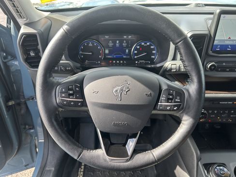 Used 2021 Ford Bronco Sport Outer Banks w/ Outer Banks Package (96D) image 14